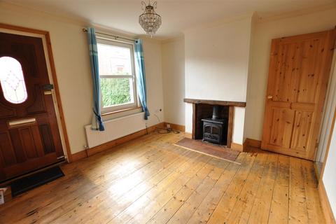 2 bedroom semi-detached house to rent, Lower Chase Road, Malvern