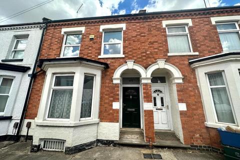 3 bedroom terraced house to rent, Turner Street, Abington, Northampton NN1