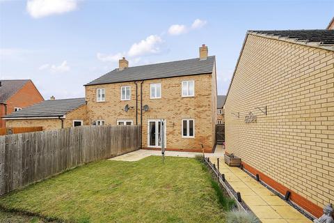 3 bedroom semi-detached house for sale, Appledine Way, Bedford