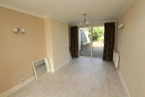 3 bedroom semi-detached house to rent, Tile Hill Lane, Coventry