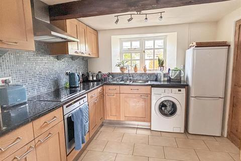 2 bedroom terraced house for sale, Southam Street, Kineton, Warwick