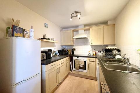 2 bedroom flat to rent, White Star Place, Southampton SO14