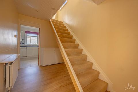 3 bedroom semi-detached house for sale, Sycamore Road., West Cross, Swansea