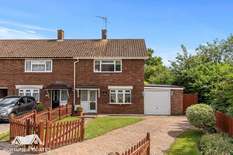 2 bedroom end of terrace house for sale, Broadfield, Harlow