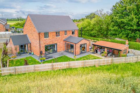5 bedroom detached house for sale, Fieldview Close, Whaplode