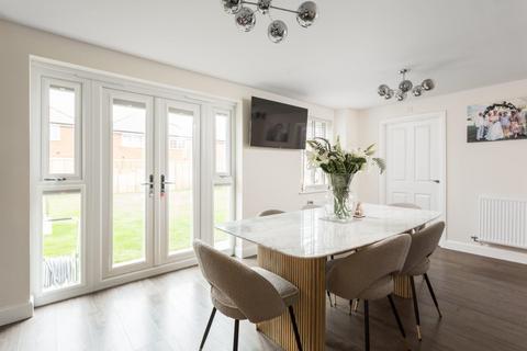 4 bedroom detached house for sale, Brigante Place, Boroughbridge