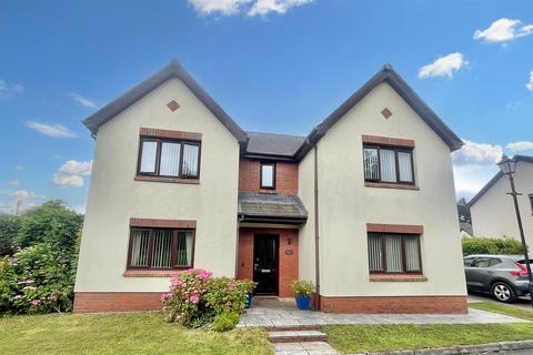 4 bedroom detached house for sale, Grove Court Mews, Pembroke