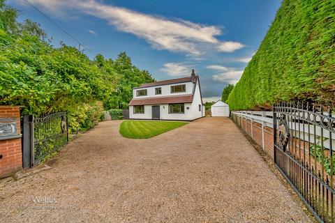 4 bedroom detached house for sale, Stable Lane, Calf Heath, Wolverhampton WV10