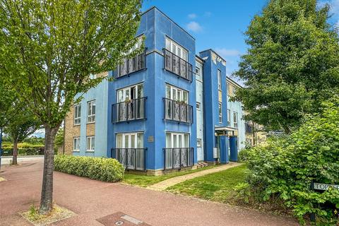 2 bedroom flat for sale, Chambers Drive, Cambridge CB4