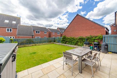 3 bedroom detached house for sale, Bridget Gardens, Great Park, NE13