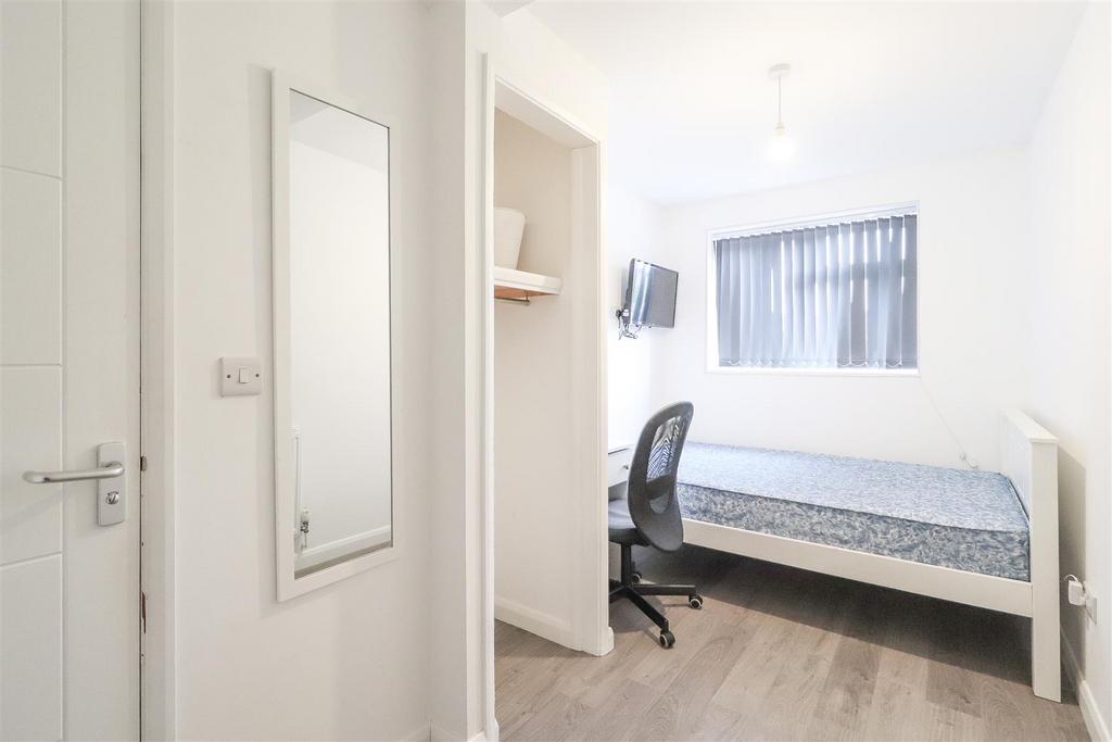 Langwood Close-8.jpg