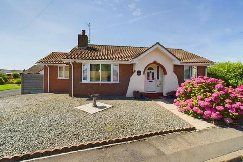 2 bedroom detached bungalow for sale, Forge Close, Bempton