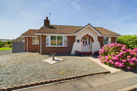 4 Forge Close, Bempton, Bridlington, YO15 1LX