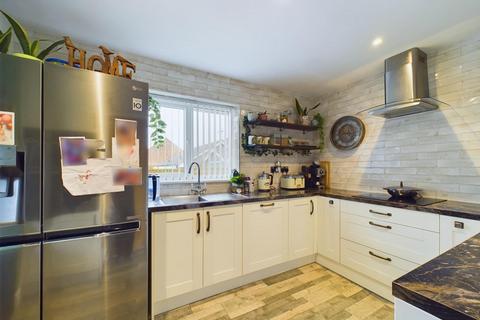 4 Forge Close, Bempton, Bridlington, YO15 1LX