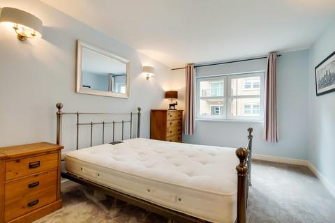 1 bedroom apartment for sale, The Grainstore, Royal Victoria Dock, E16