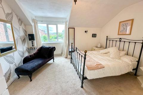 2 bedroom mews for sale, Crossgate Mews, Heaton Mersey, Stockport