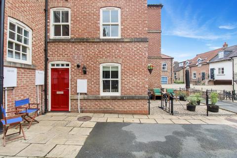 3 bedroom house for sale, Florentines Court, Allhallowgate, Ripon