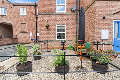 3 bedroom house for sale, Florentines Court, Allhallowgate, Ripon