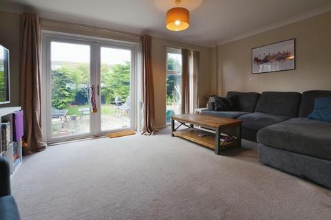 8 Gorlangton Close, Bristol, BS14 9UB