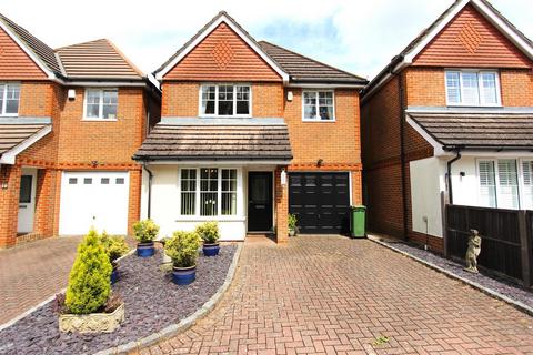 4 bedroom detached house for sale, Marlborough Mews, Banstead