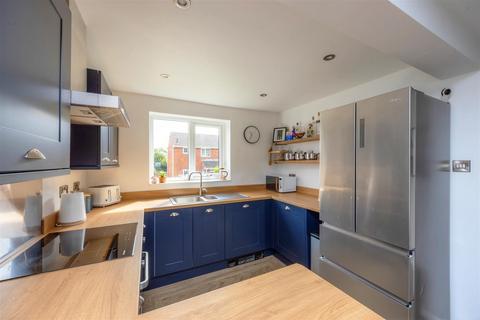 10 Oldale Close, Sheffield, S13 7ND