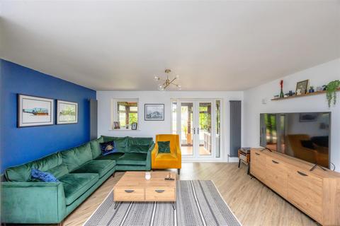 10 Oldale Close, Sheffield, S13 7ND