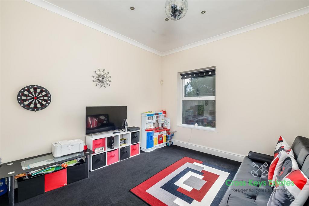 Dining Room/Optional Bedroom 5