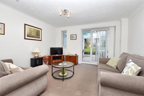 2 bedroom end of terrace house for sale, Penrith Way, Eastbourne