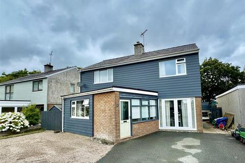 Pwllheli - 4 bedroom detached house for sale