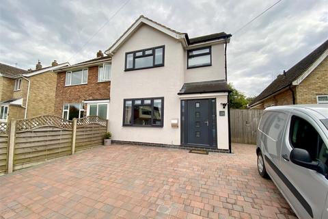 3 bedroom semi-detached house for sale, Roseway, Nuneaton CV13