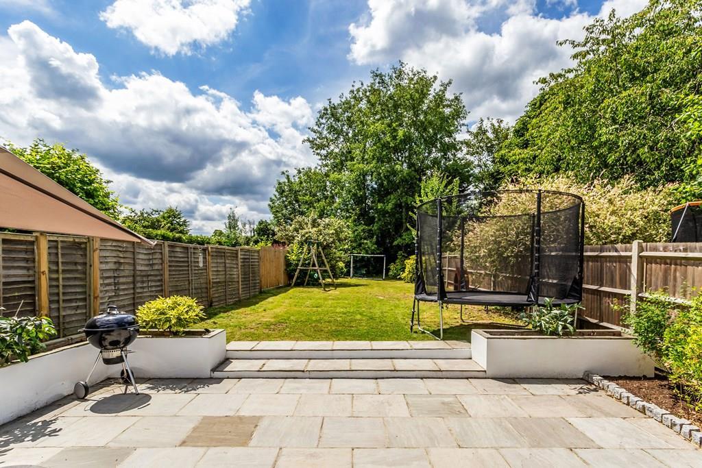 121-Cobham-Road-17.jpg