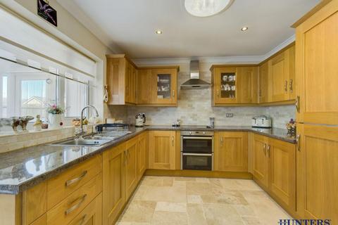 2 bedroom detached bungalow for sale, Chapel Fields, Holme-On-Spalding-Moor, York