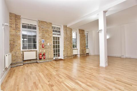 Office to rent, Indigo Mews, London N16