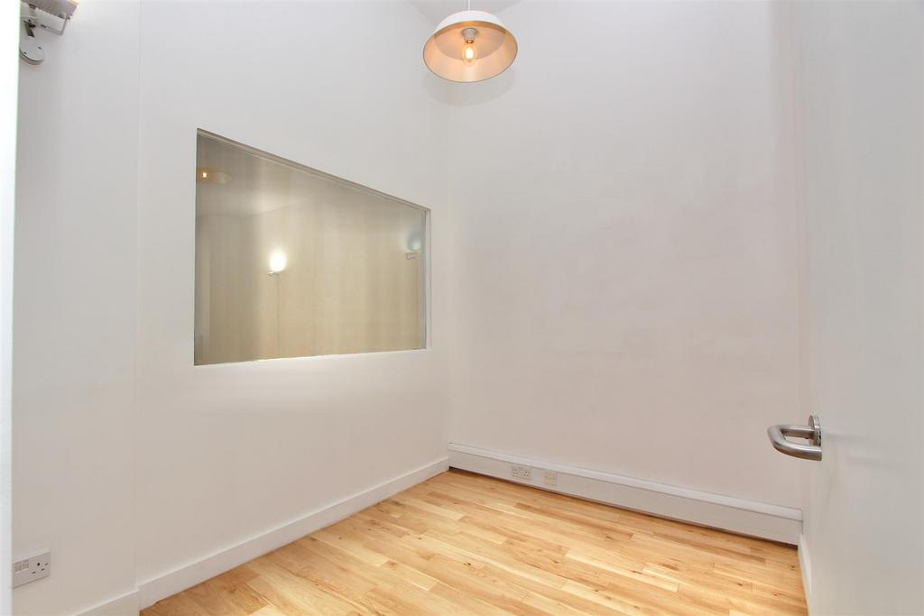 Indigo Mews, N16