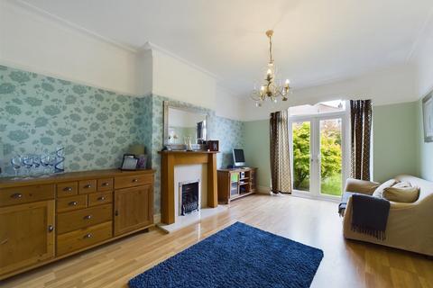 4 bedroom semi-detached house for sale, Cresswell Avenue, North Shields