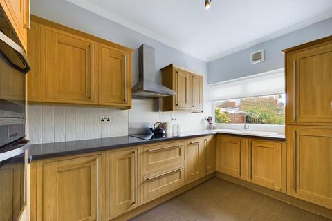 4 bedroom semi-detached house for sale, Cresswell Avenue, North Shields