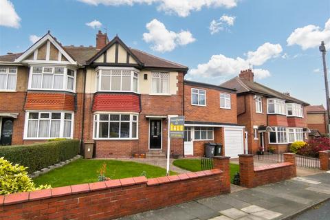 4 bedroom semi-detached house for sale, Cresswell Avenue, North Shields