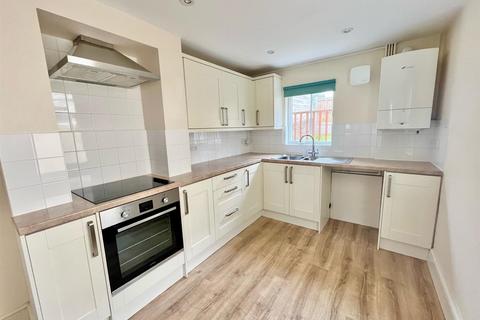 2 bedroom terraced house for sale, Lewes Road, Newhaven