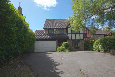 38 Downham Road, Ramsden Heath, Billericay, CM11 1PZ