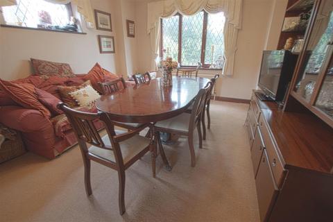 38 Downham Road, Ramsden Heath, Billericay, CM11 1PZ