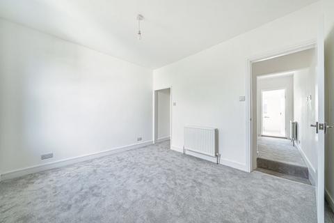 5 Standard Road, Belvedere, DA17 5JR