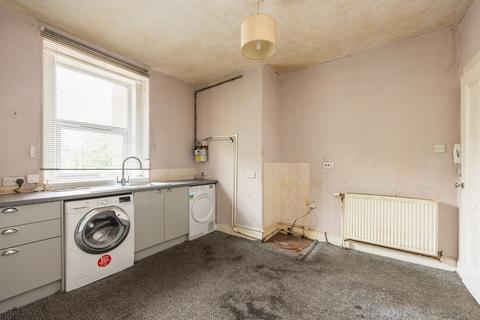 255/1 Newhaven Road, Edinburgh, EH6 4LQ