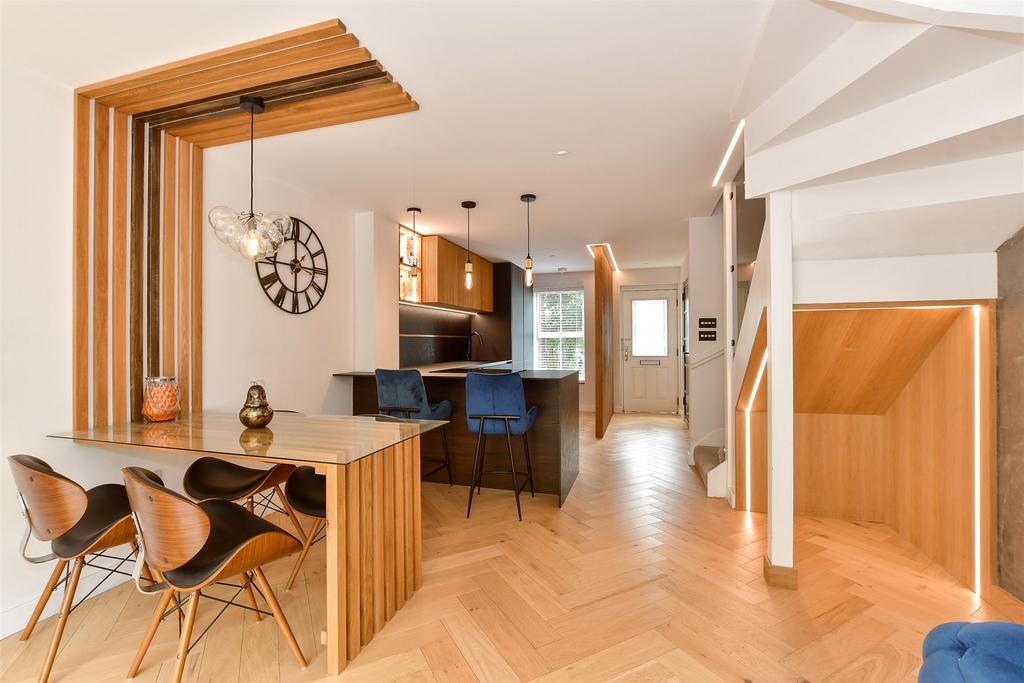 Lounge/Kitchen /Dining Room