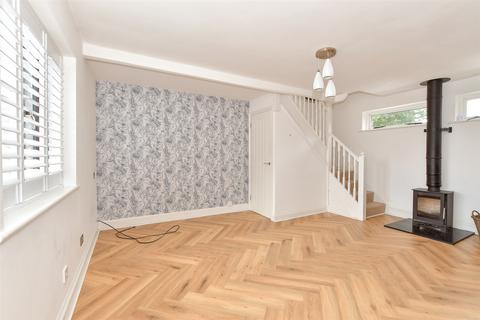 2 bedroom mews for sale, Brissenden Court, Bethersden, Ashford, Kent