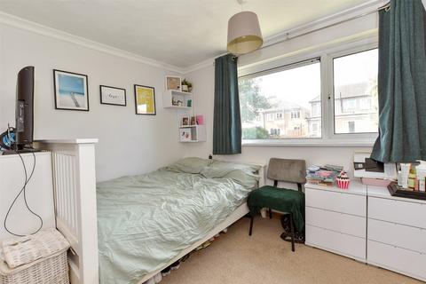 1 bedroom flat for sale, Pengarth Road, Bexley, Kent