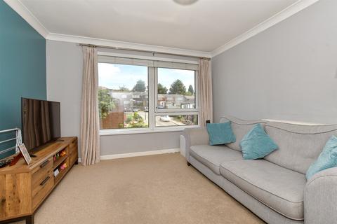 4 Pengarth Road, Bexley, DA5 1DT