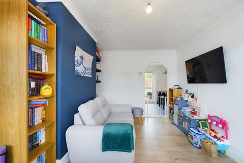 2 bedroom terraced house for sale, Parkside Avenue, Bexleyheath, Kent, DA7