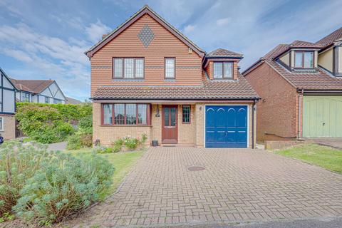 10 Sweet Briar Drive, Laindon, Basildon, SS15 4HA