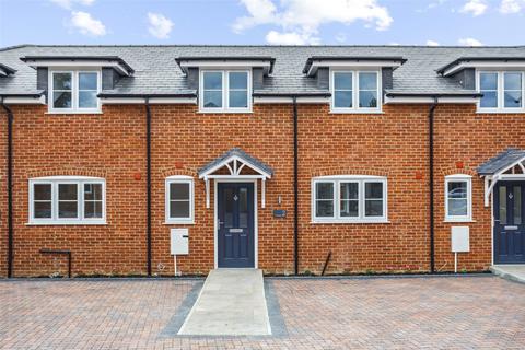 2 bedroom semi-detached house for sale, Sherdon Place, Sherfield On Loddon, RG27