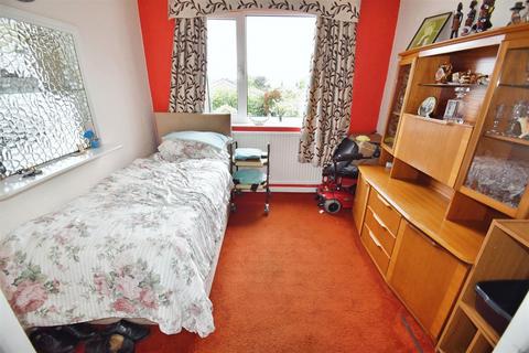 3 bedroom house for sale, Manse Drive, Huddersfield HD4